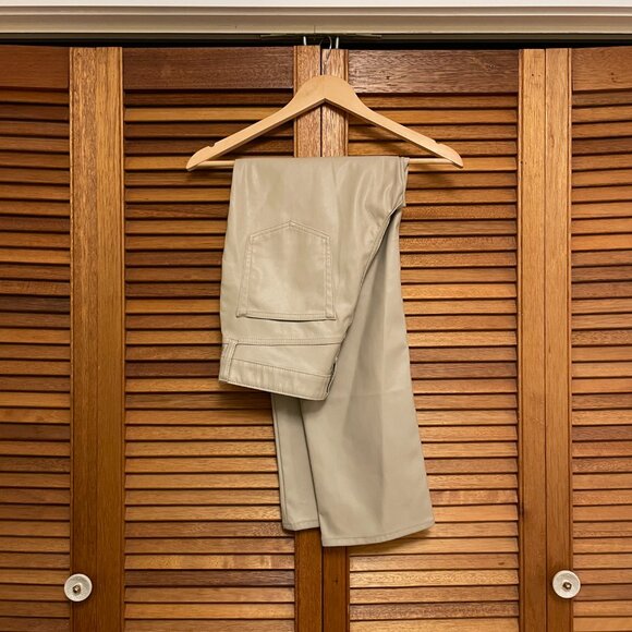 Gap Cheeky Straight High Rise Vegan Leather Pants - Picture 4 of 4